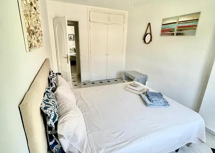 Charming Central Marbella Apartment 2 Min To Beach *