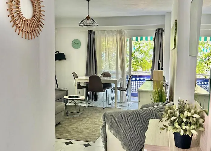 Lägenhet Piso De 2 Playa Bajadilla Centro *